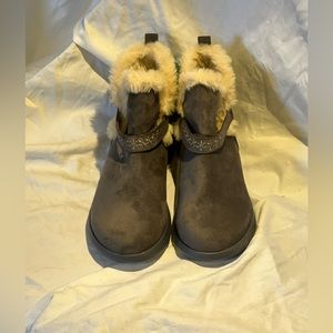 JBU by Jambu Women’s Memory Foam Bootie Size 7M. New.